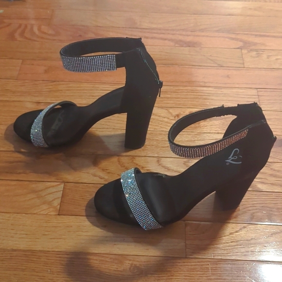Black Nubuck Ankle strap heeled sandals with Rhinestones - Picture 2 of 4